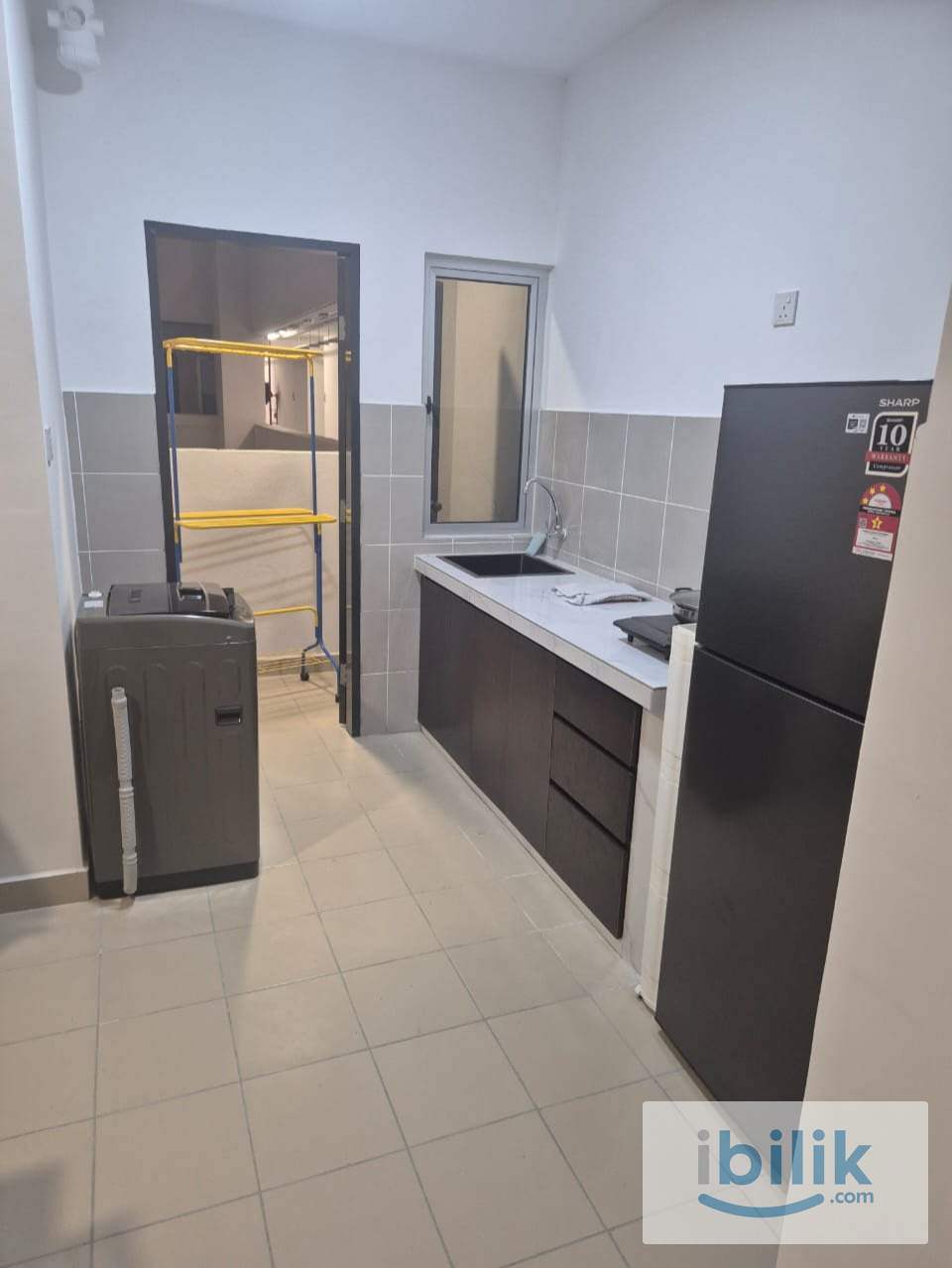 No 10 3rd room - Image 5