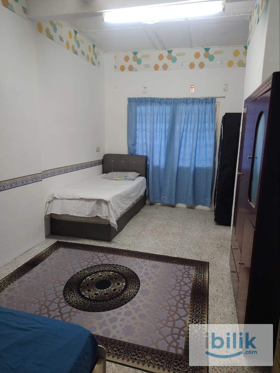 Master Room with attached toilet - Image 4
