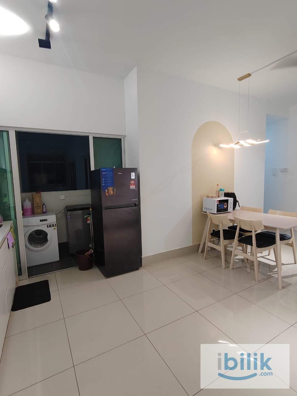 Razak City📍Budget Friendly Middle Room💰RM700 - Image 4