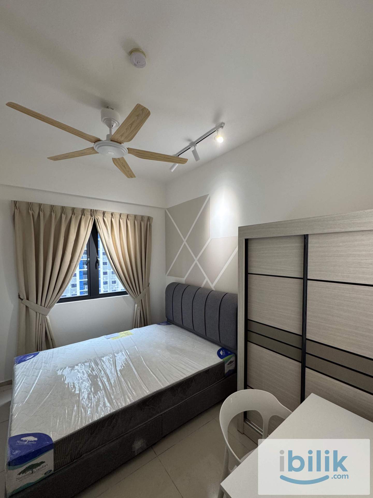 Seri Kembangan📍One Equine🛏️Middle Room for Rent– RM750 - Image 1