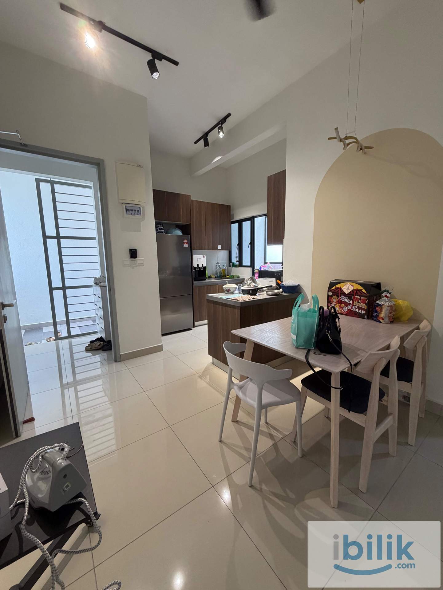 Old Klang Road | RM800 | Middle Room - Image 4