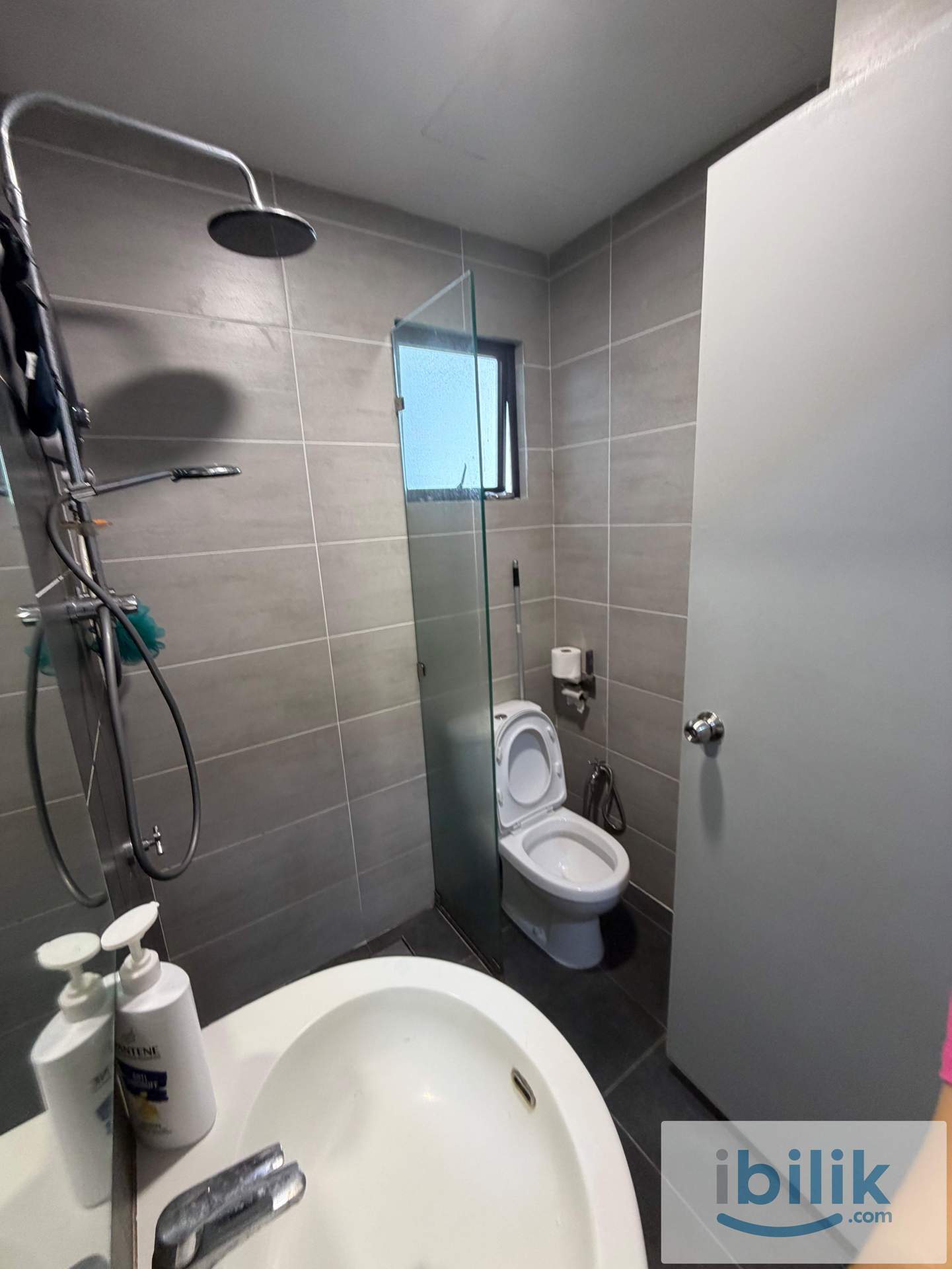 Old Klang Road | RM800 | Middle Room - Image 6