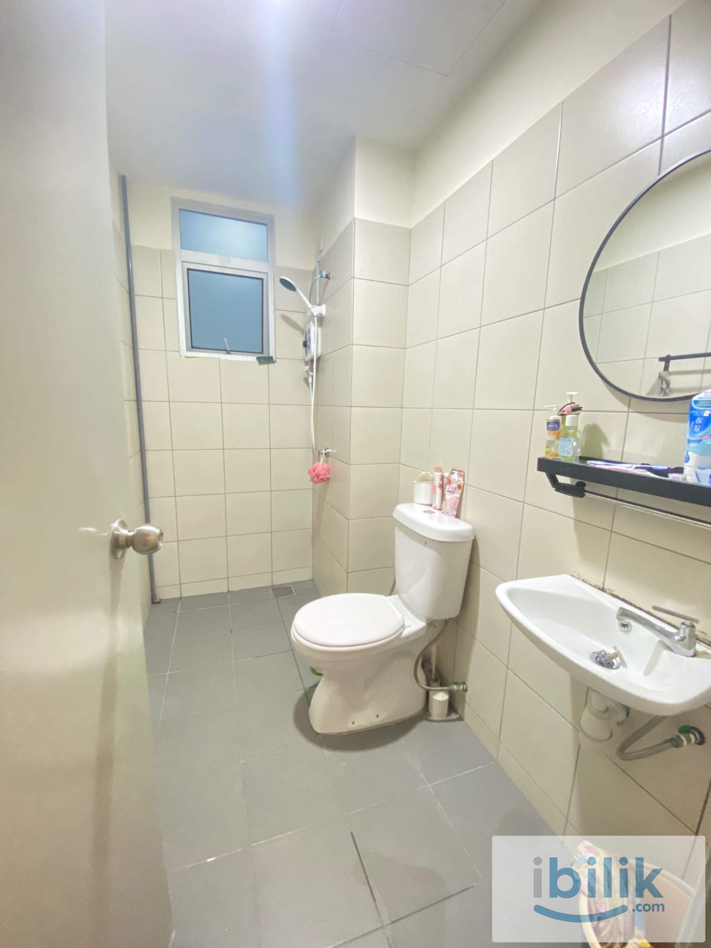 Nexus@ Kajang MRT | Middle Room RM750 | 1 Min Walk to MRT| Fully Furnished - Image 3