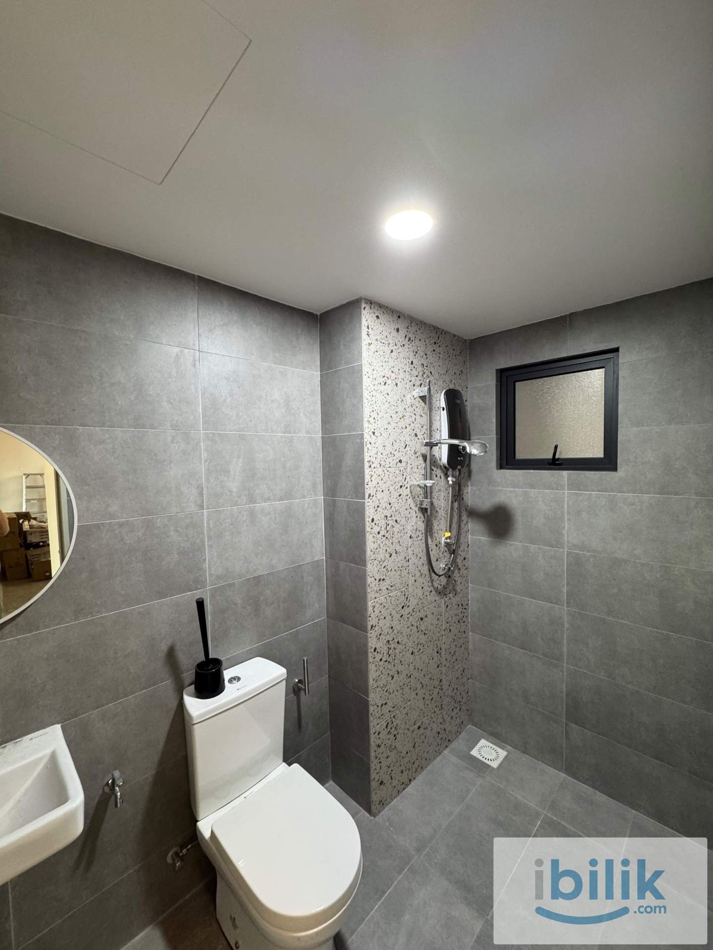 Mrt Sri Raya📍Master Room@RM1100 Metro Cheras | Female Unit - Image 3
