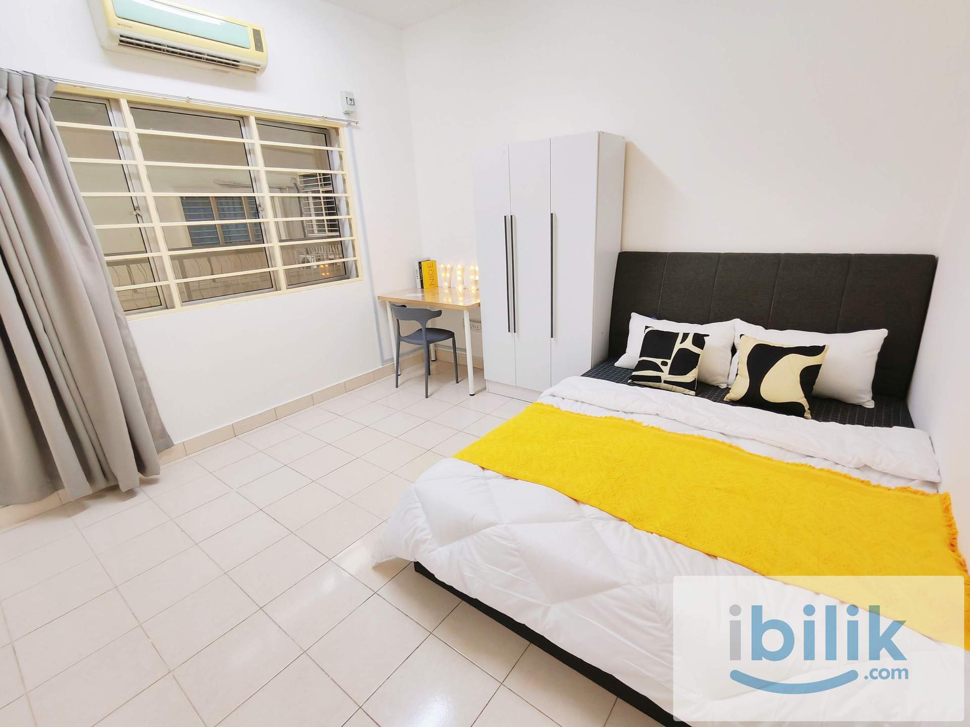 Medium Bedroom For Rent at SuriaMas Condominium  - Image 1