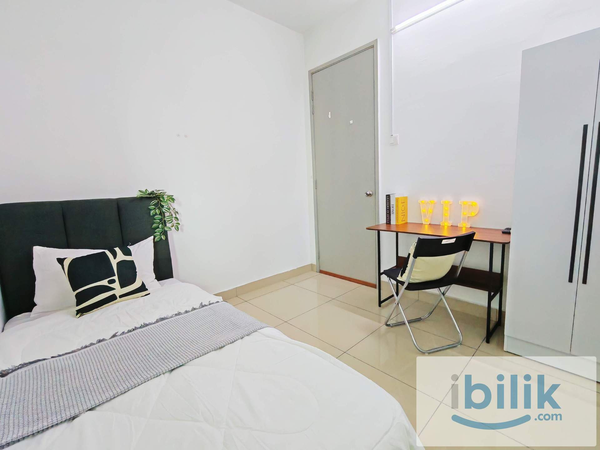 Single Room for Rent at kiara residence  - Image 1