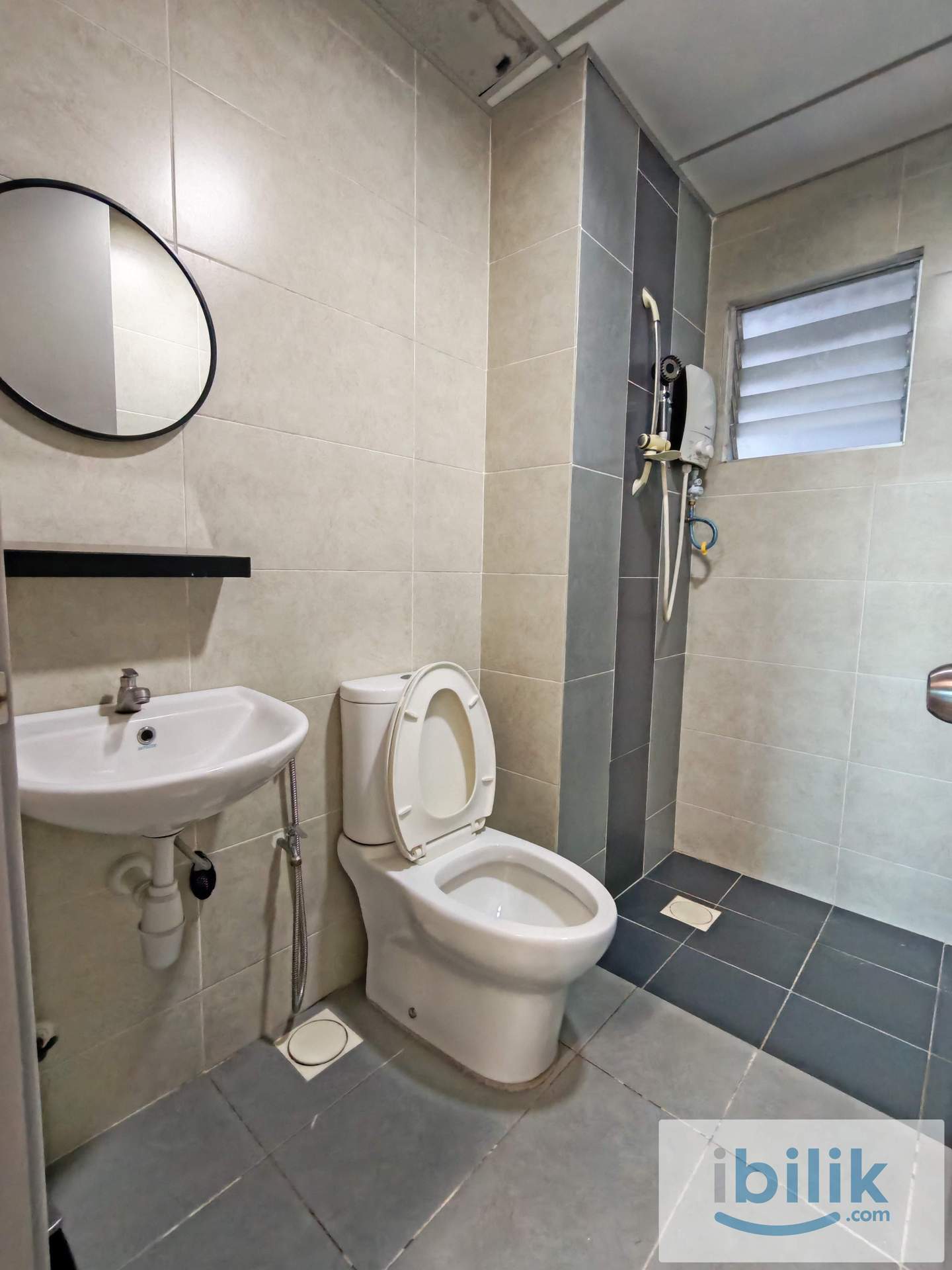 Medium room for rent at Bukit Jalil  - Image 3