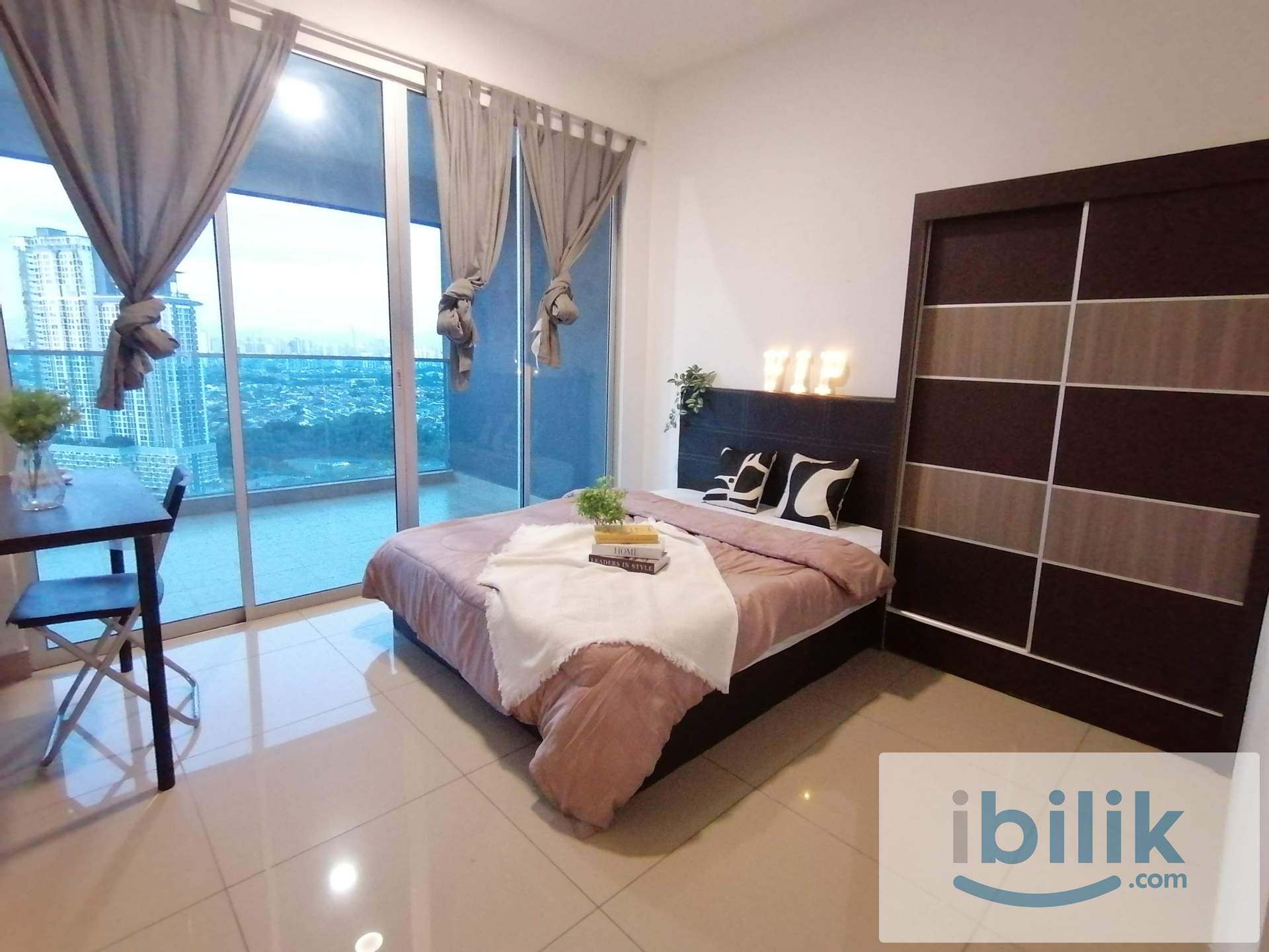 ==Limited Unit==Balcony Bedroom for rent at Bukit Jalil  - Image 1