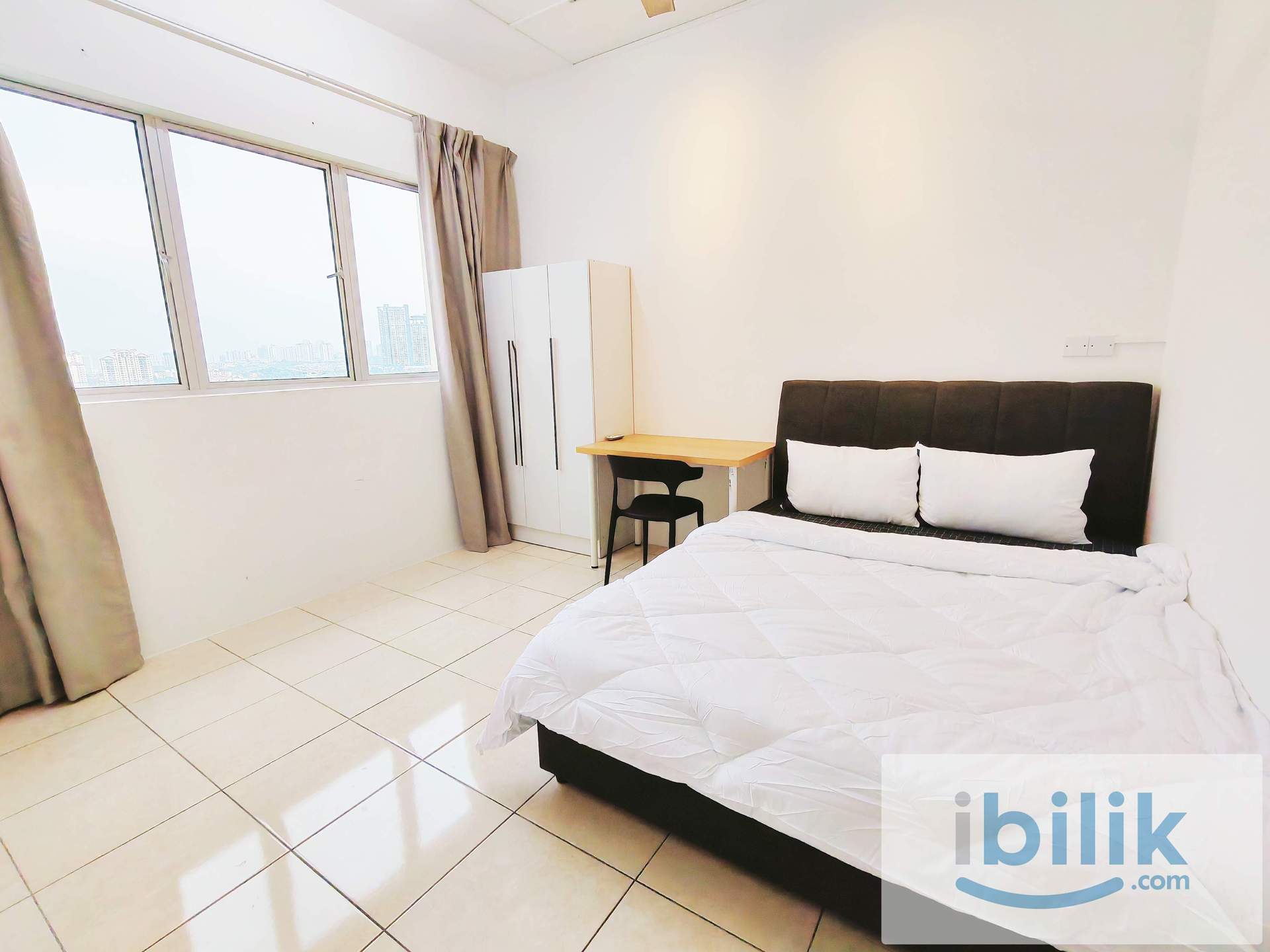 ==Mix Unit==Medium Room for Rent at Platinum Oug residence  - Image 1