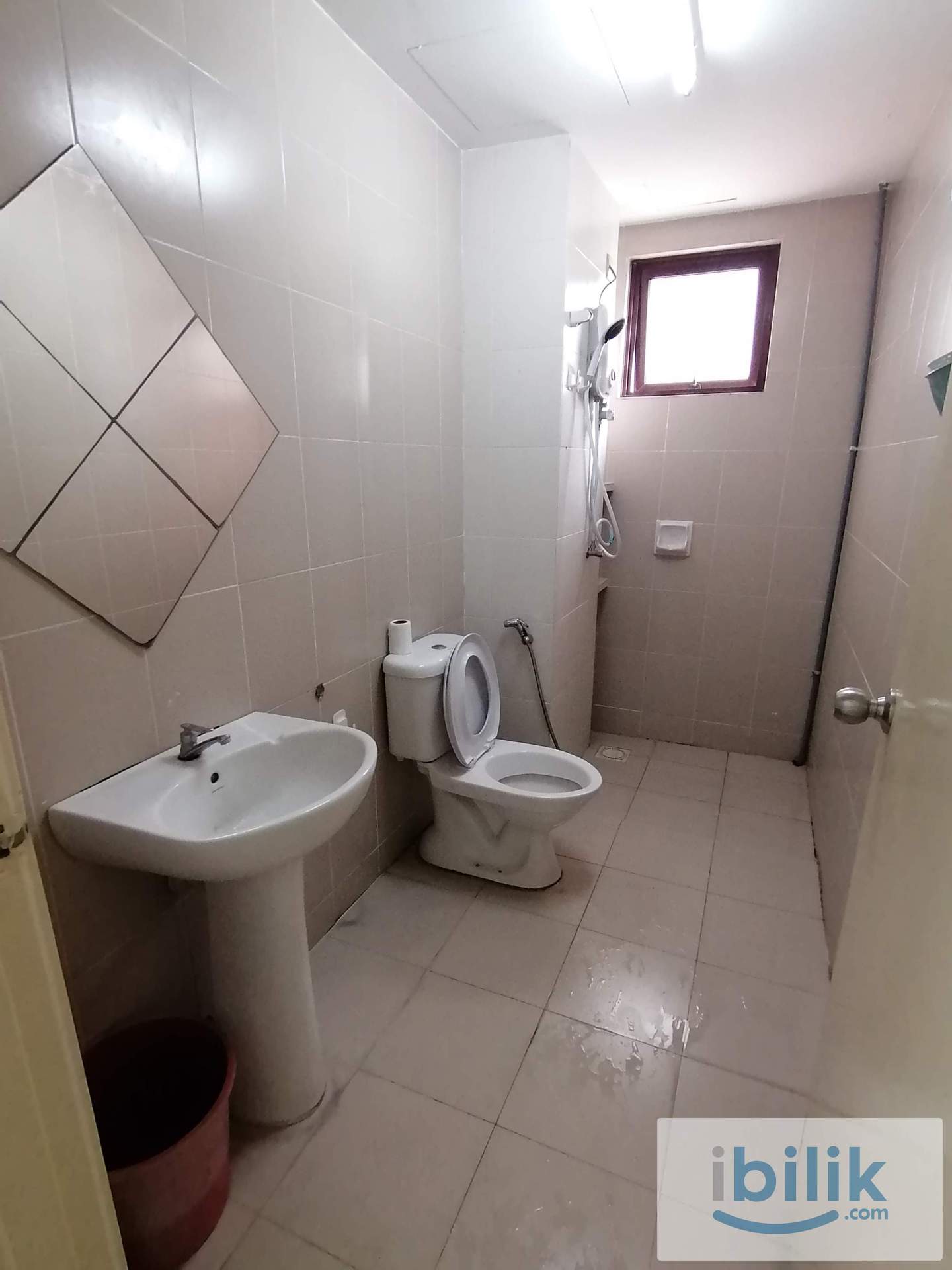 ==Female Only==Single Room for rent at👉 Savanna Condominium  - Image 4