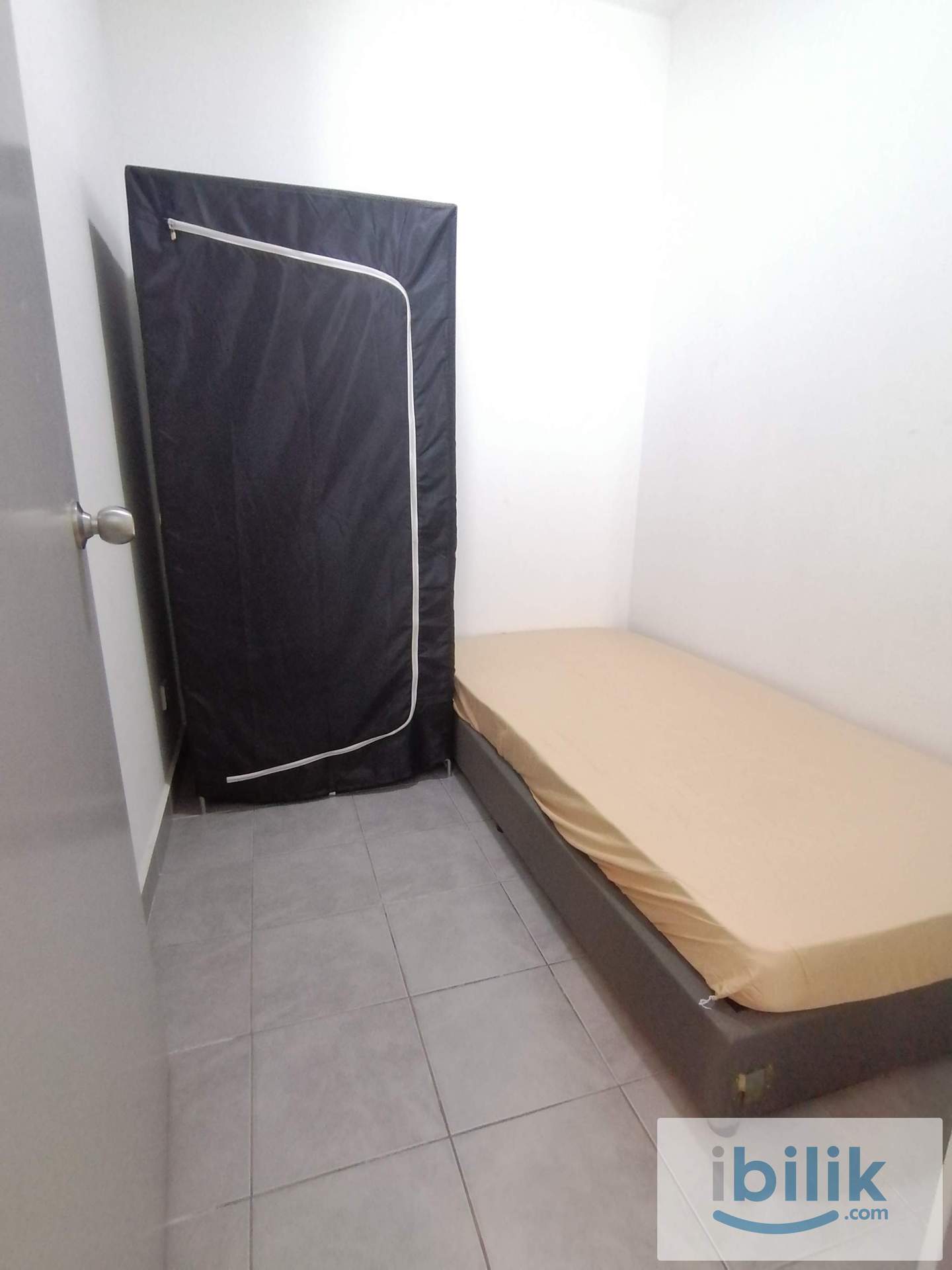 =Limited unit=Small room for rent at kiara residence  - Image 3