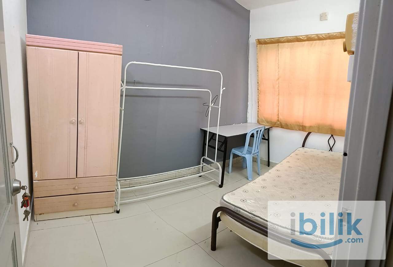 ❤️ Clean & Spacious Single Room at Bandar Puteri 8 ❤️ - Image 3