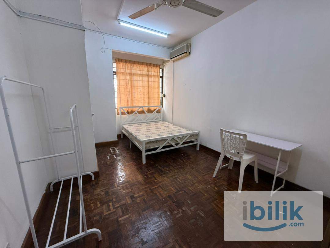 Spacious Single Room LOW DEPOSIT 🔥 Bandar Utama 11 - Image 1
