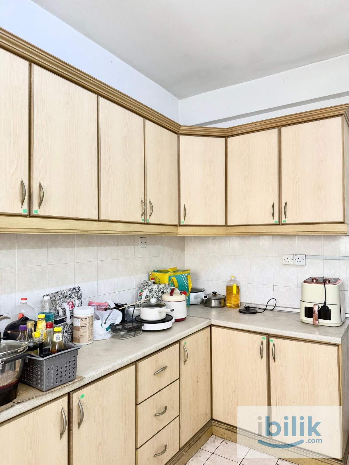Spacious Single Room LOW DEPOSIT 🔥 Bandar Utama 11 - Image 3