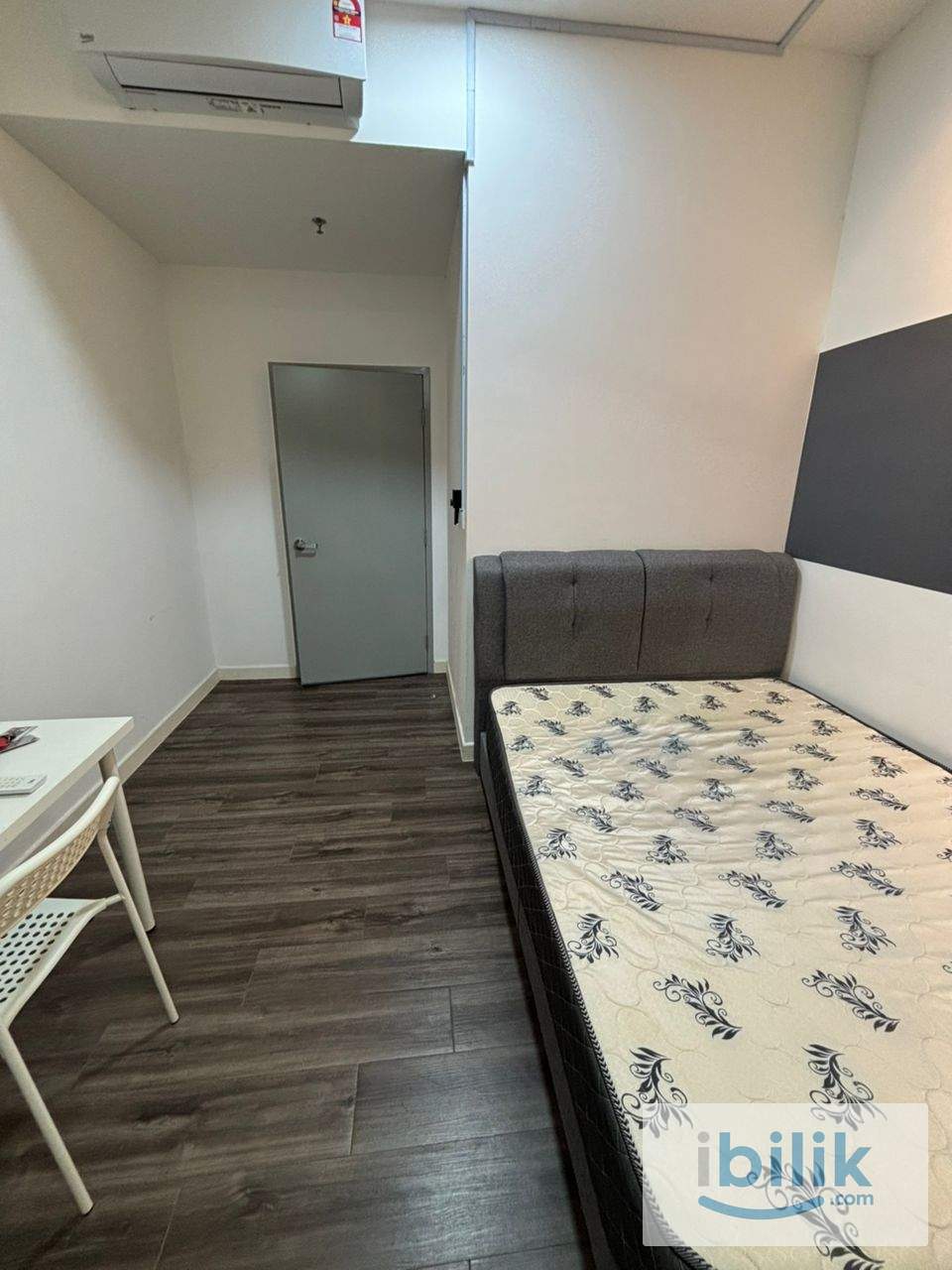5min walking distance 🚶‍♂️UOW | Middle Room  - Image 3
