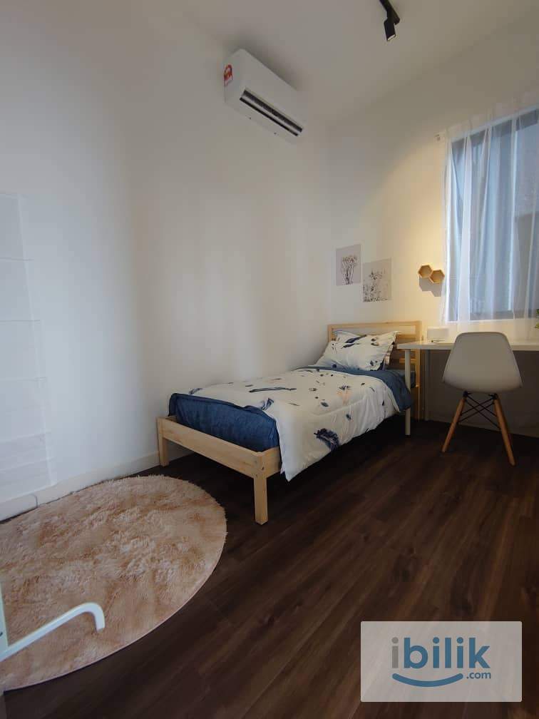Cozy and Affordable Male Unit Single Room 5min 🚶‍♂️to UOW | Near AEON SHAH ALAM, MSU - Image 2