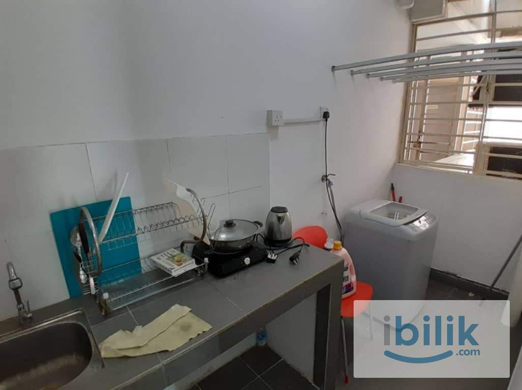 300M to MRT FEMALE UNIT Fully furnished Single Room in Kota Damansara - Image 1