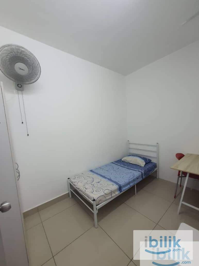 300M to MRT FEMALE UNIT Fully furnished Single Room in Kota Damansara - Image 5