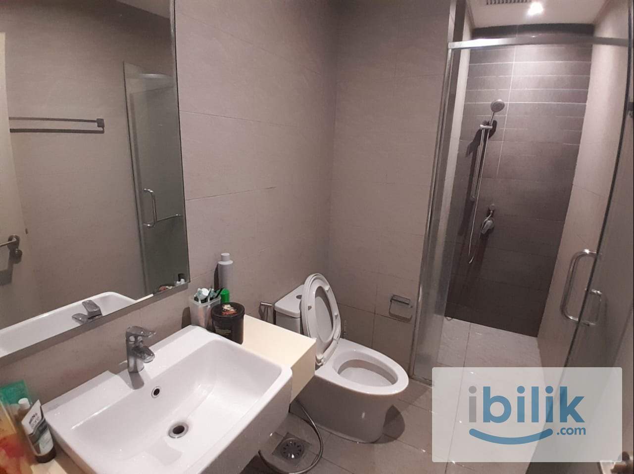 Shutter Bus to UM Midvalley Fully Furnished Medium Room in Old Klang Road - Image 4