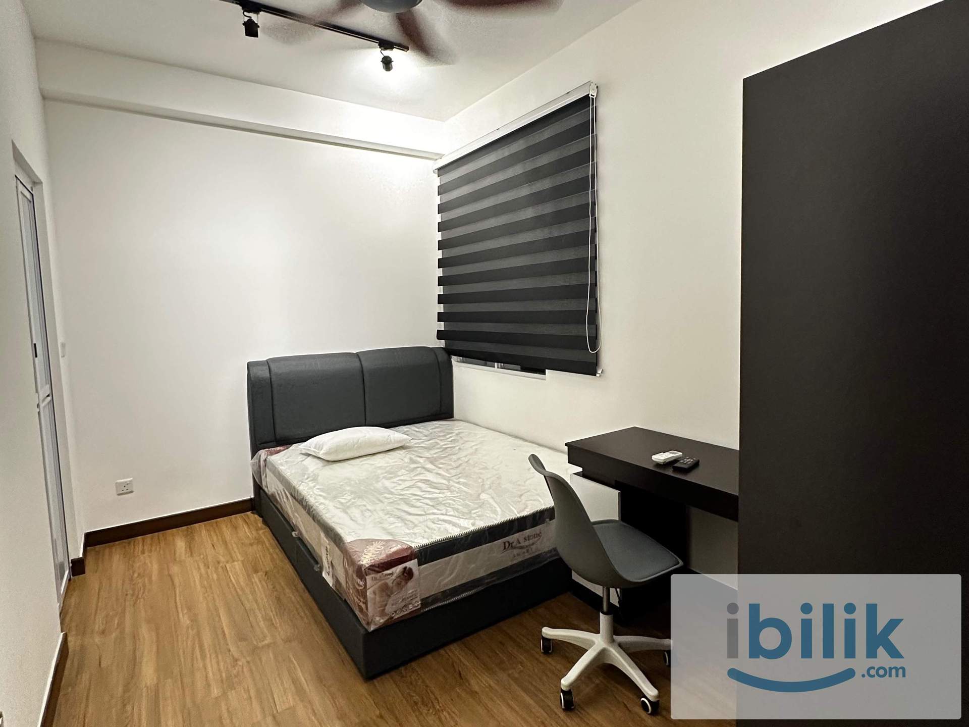 Cozy Junior master room Sri petaling  - Image 1