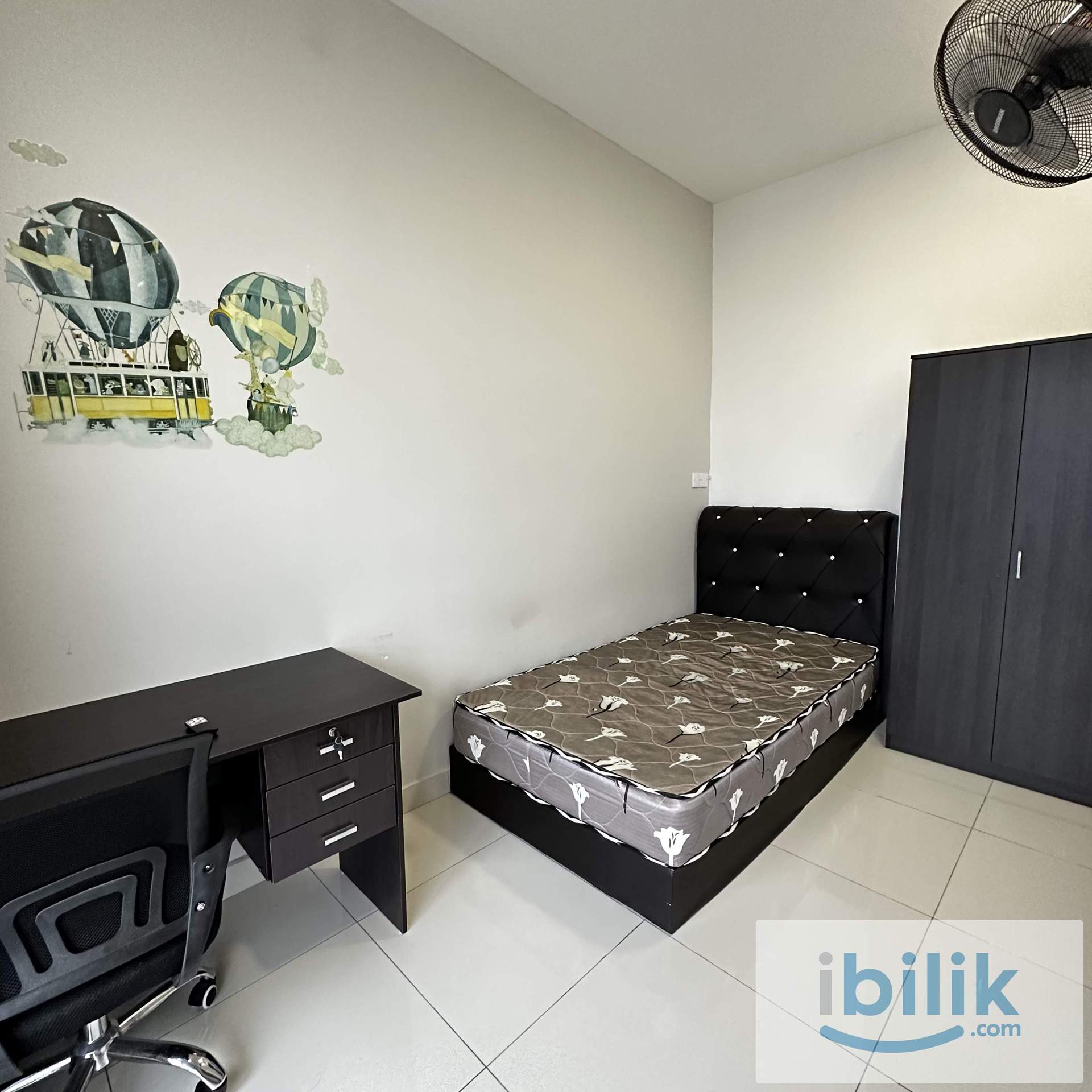 *Utilities included* Single Balcony Room at Pinnacle, Sri Petaling KL - Image 3