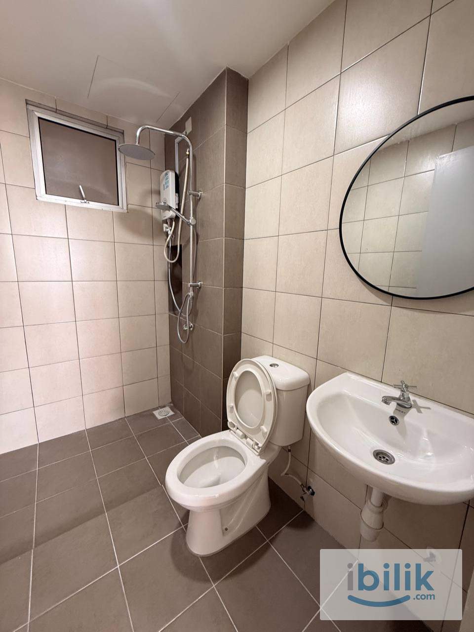 Platinum OUG, Bukit Jalil (Master Room)📍 Walking Distance to LRT Muhibbah Station - Image 2