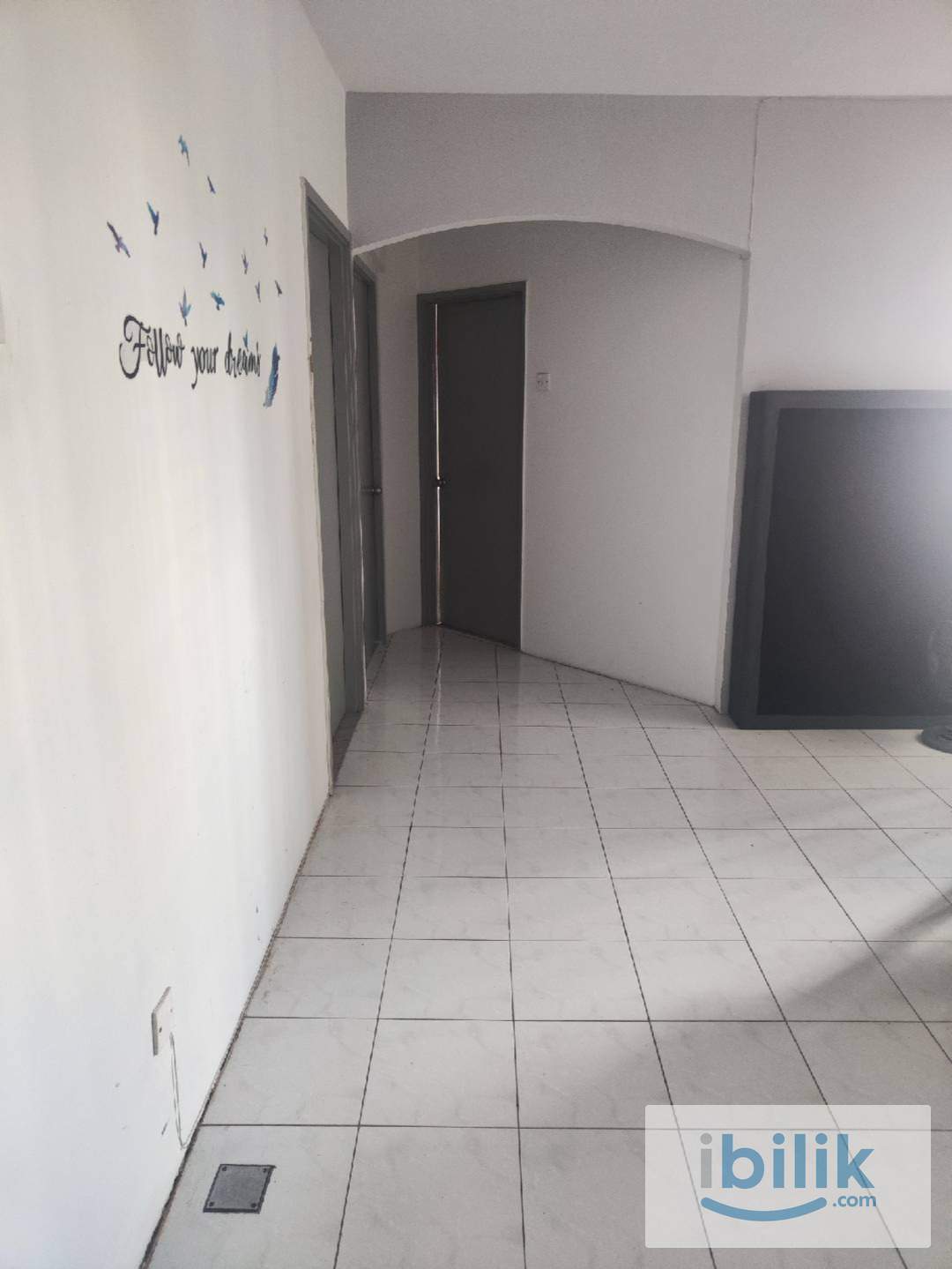 Master room - Image 9