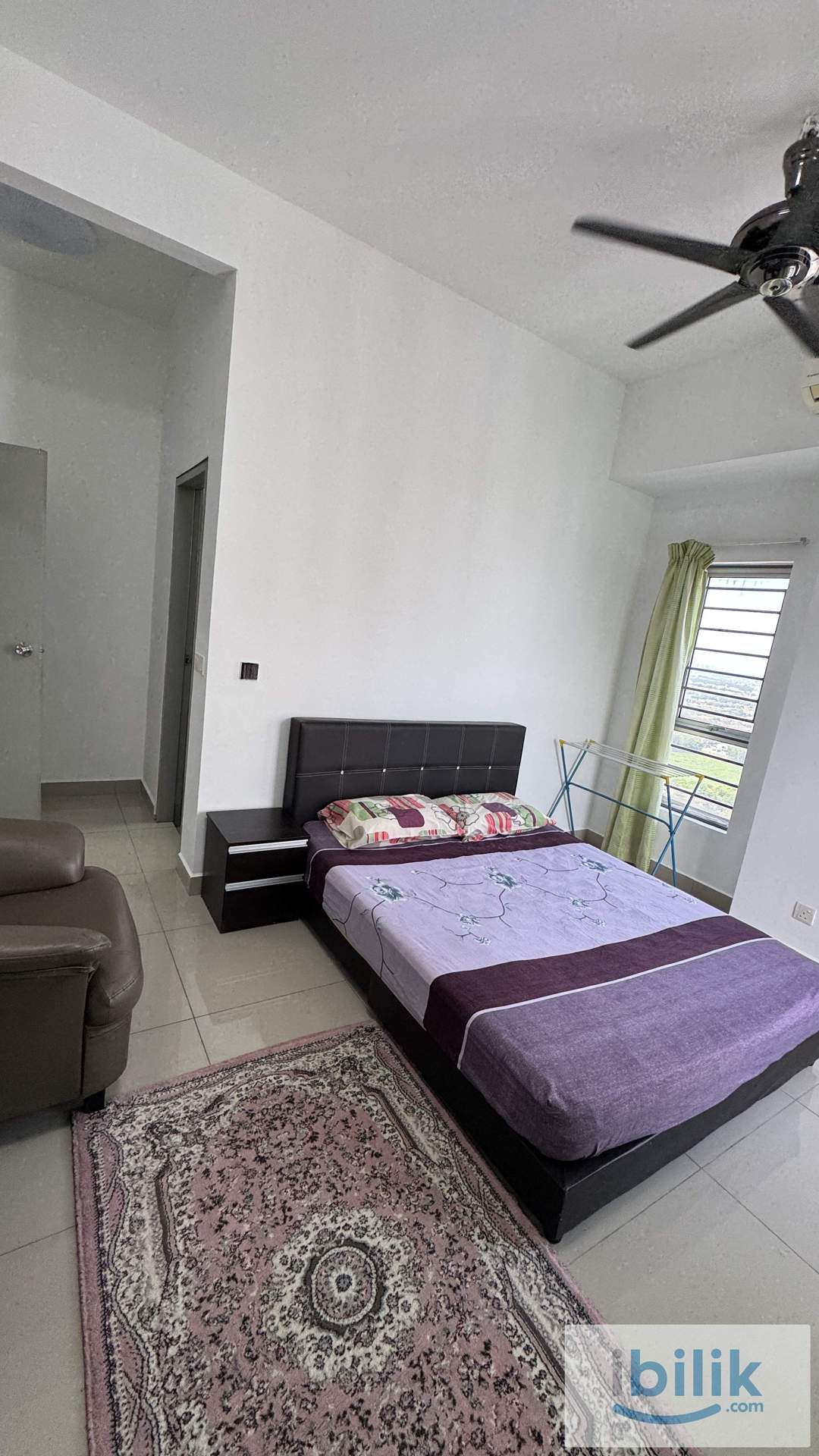 Master Room with Ensuite Bathroom @The Wharf Puchong - Image 4