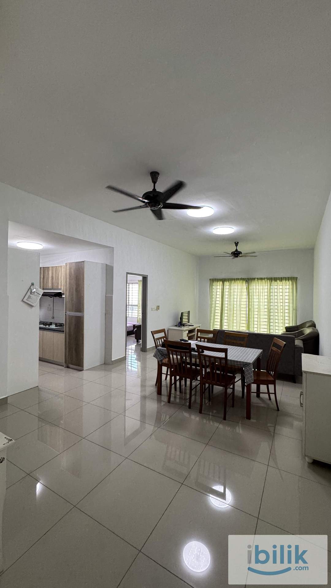 Master Room with Ensuite Bathroom @The Wharf Puchong - Image 9