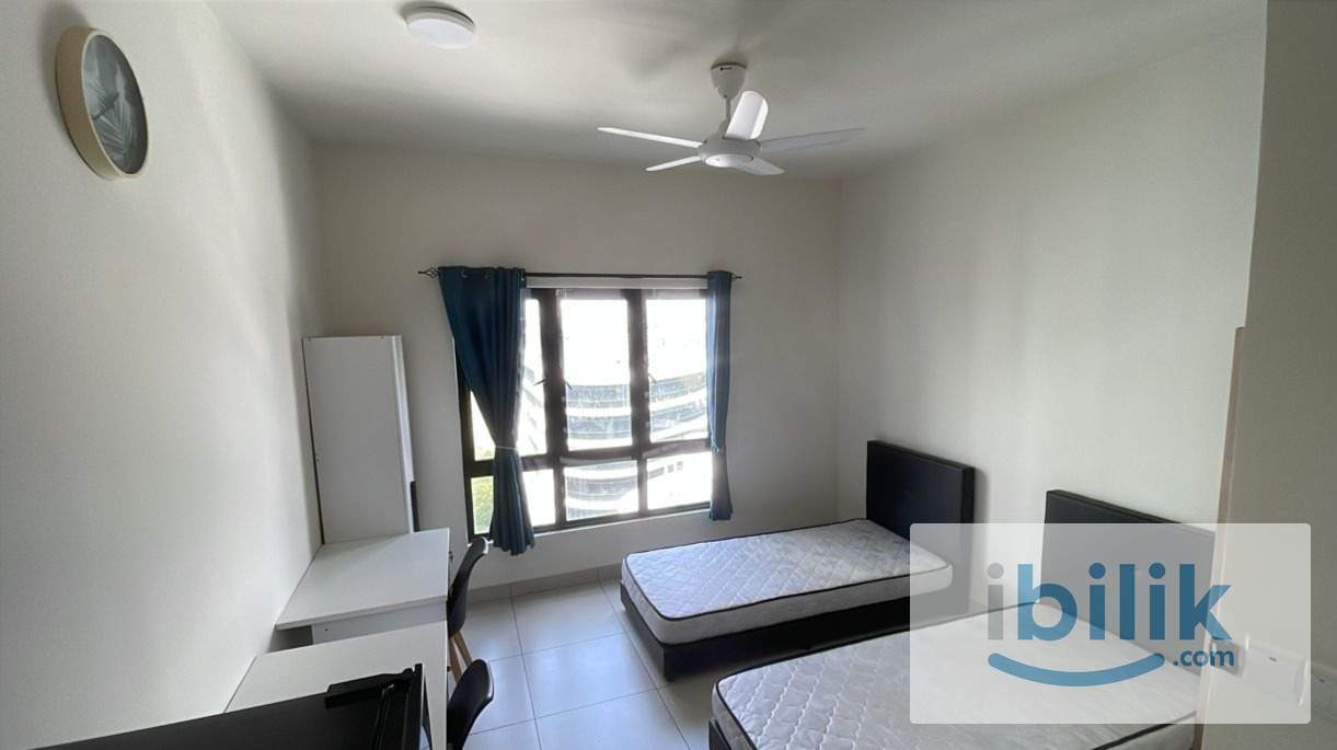 room - Image 1