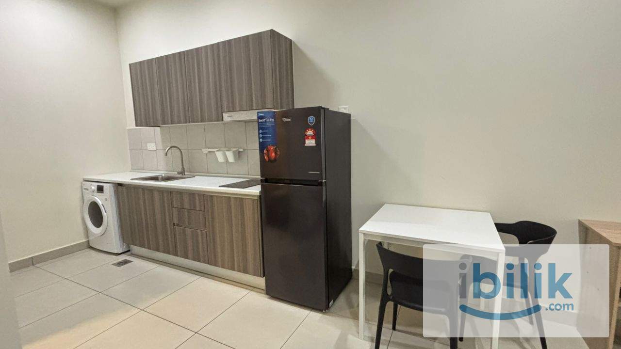 [FEMALE ONLY] Private Studio @ Edusphere, Cyberjaya (Includes Wi-Fi & Parking!) - Image 3