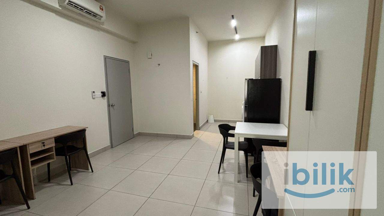[FEMALE ONLY] Private Studio @ Edusphere, Cyberjaya (Includes Wi-Fi & Parking!) - Image 4