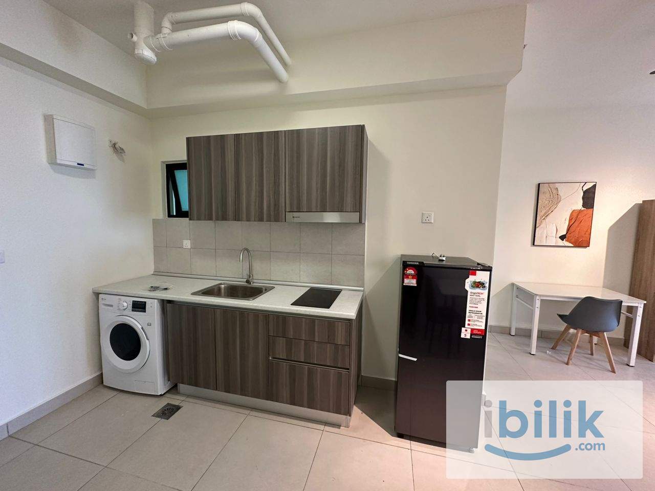 Studio @ Edusphere Suites – Great Location & Amenities! Near UoC & MMU - Image 5
