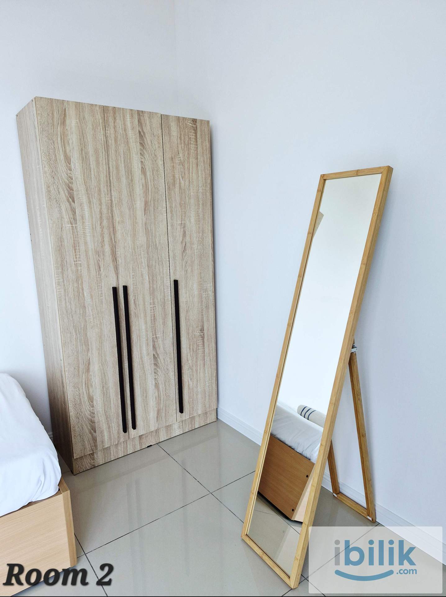 Room for Rent - Image 4