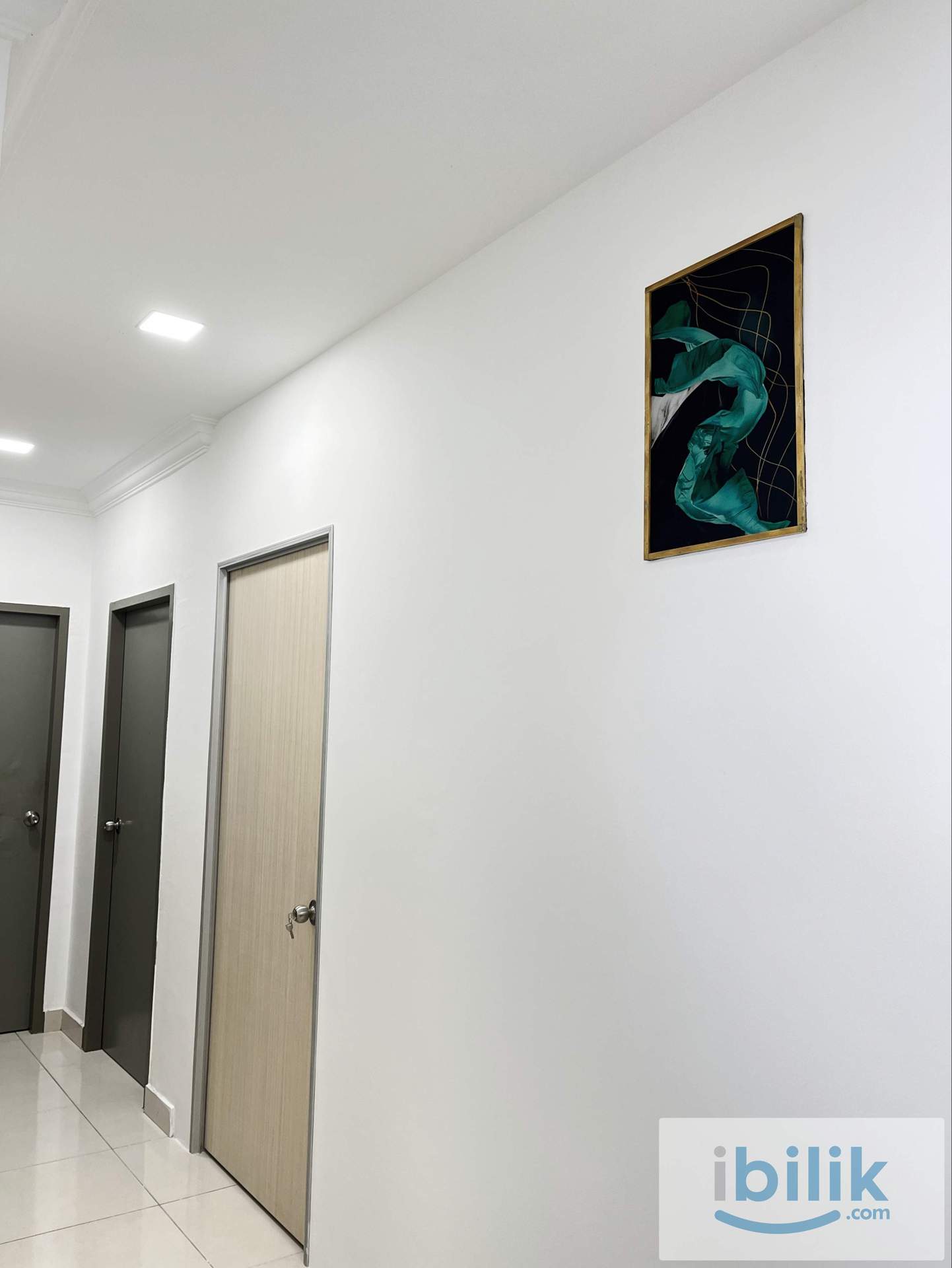 All-Female, Muslim-Friendly Condominium Rooms for Rent @ Meru - Image 4