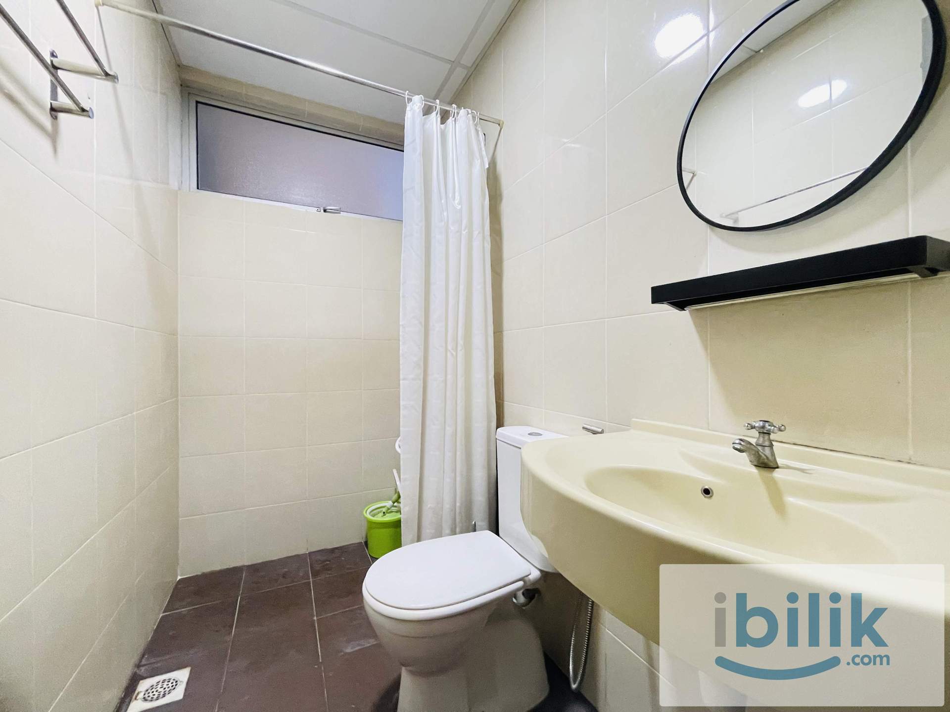 2 person medium room Pv20 setapak - Image 5