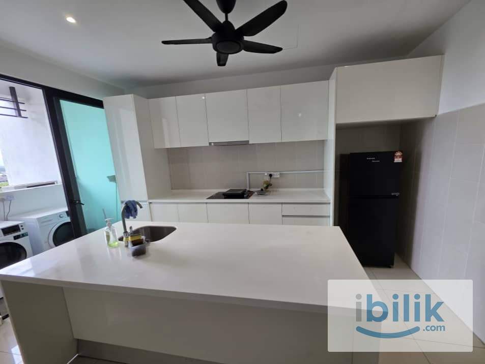Super Promotion‼️1 Month Deposit💰 Master Room with Private Bathroom Rent I-Residences😍Walking Distance📍Central I-City - Image 4