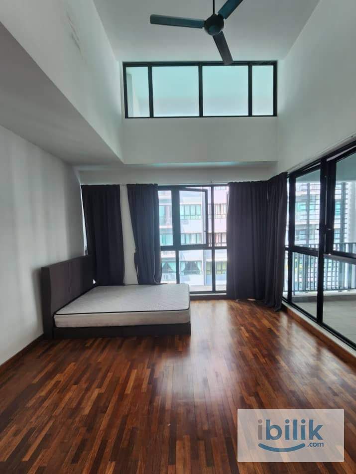 Promotion‼️💰1 Month Deposit For Room Rent I-Residences😍Master Room with Bathroom😍Walking Distance🚶‍♀️Central I-City - Image 1