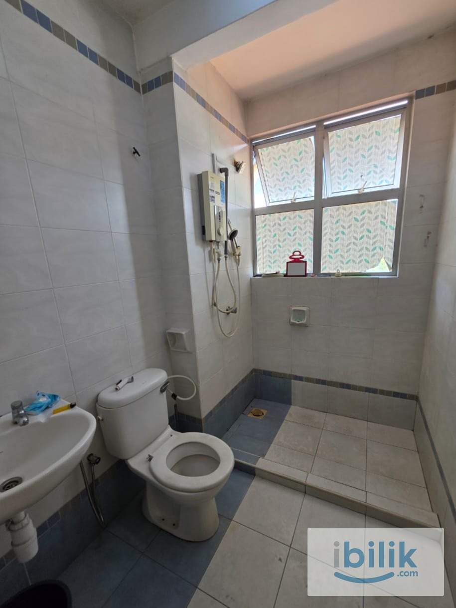 Hot Promotion‼️No Deposit💰Room Rent Kemuning Utama🚶‍♀️Walking Distance 10 min to Surau🚗6 min to MCD - Image 3