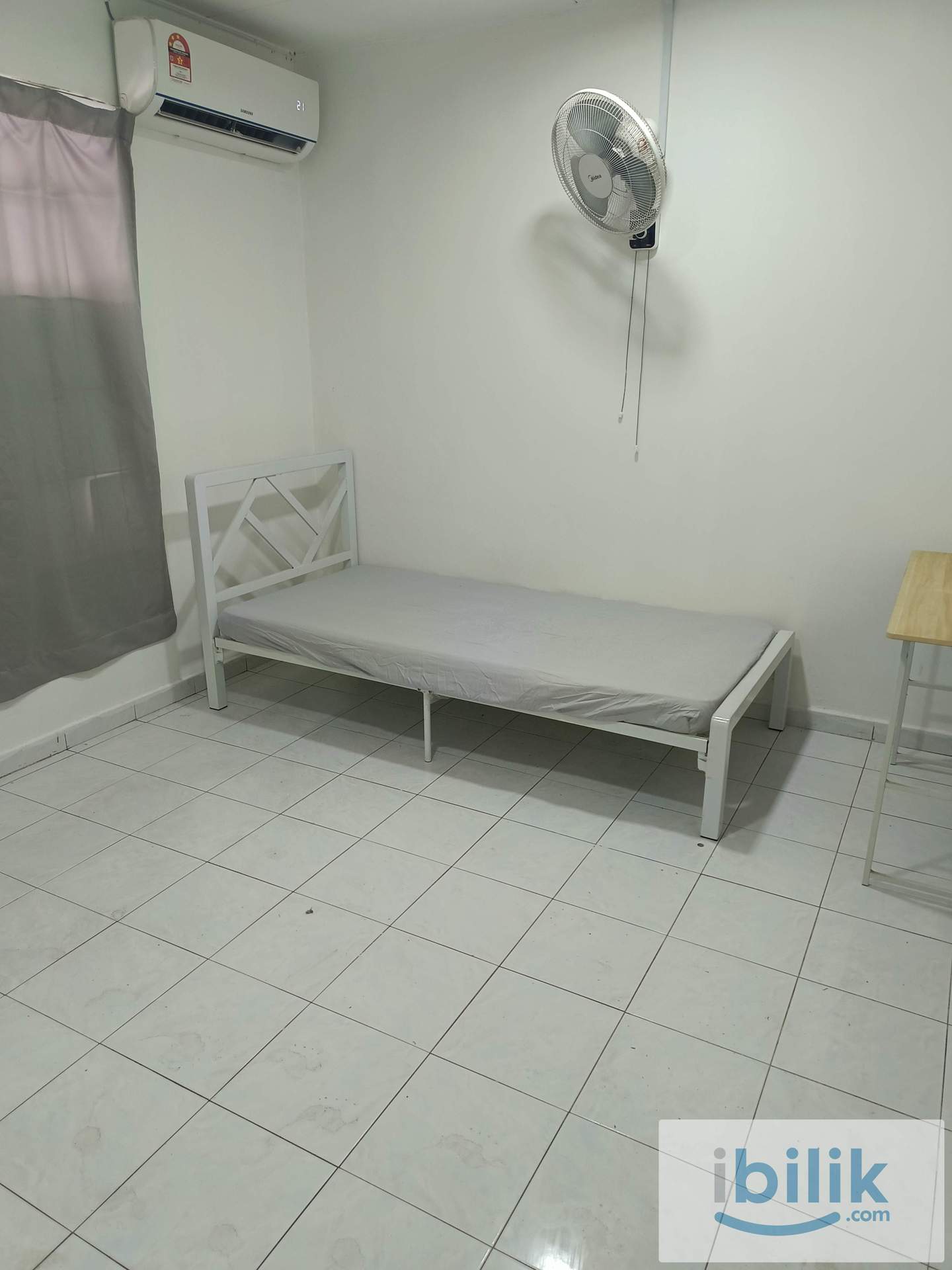 😍Nice Unit😍Kota Kemuning Shah Alam Room Rent💰1 Month Deposit💰0 Deposit 😍Location Near📍Econsave Bukit Kemuning - Image 1
