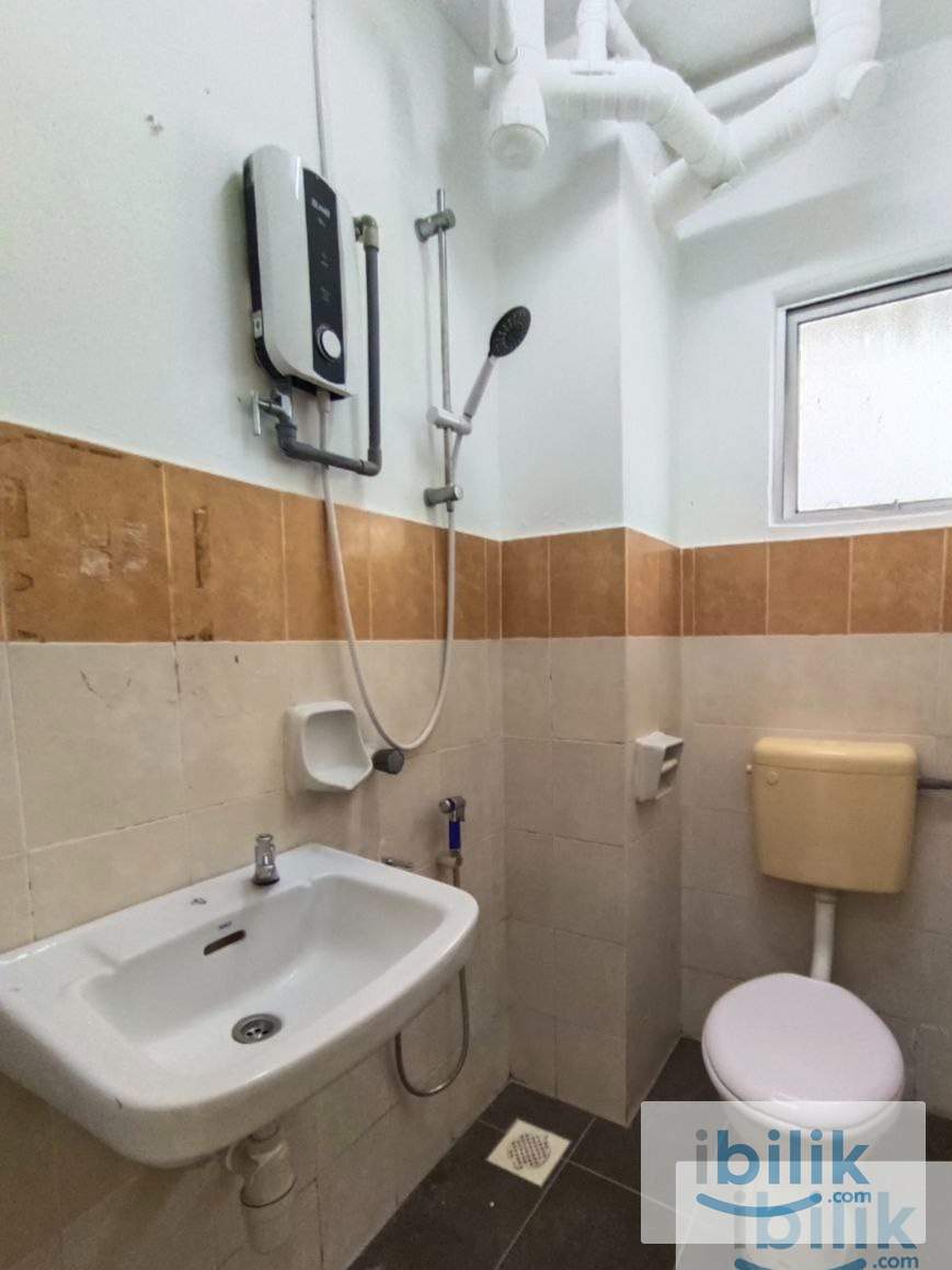 Flora Damansara Lelaki Single Room Available Fully Furnished Block H - Image 1