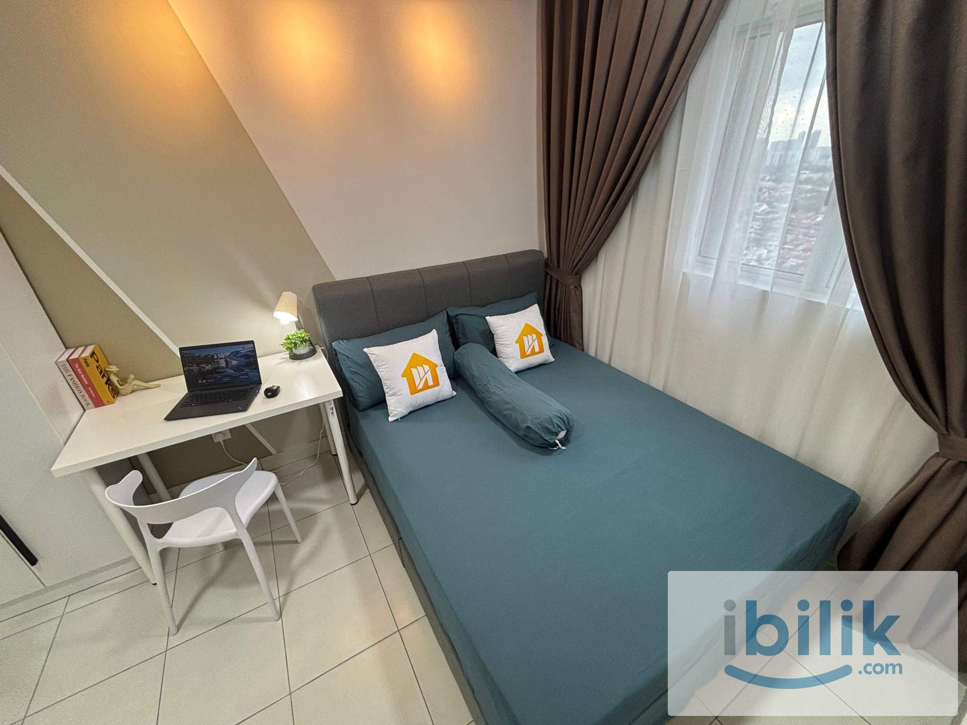 ‼️Old Klang Road, NEAR RAPID KL BUS, Residensi Riamas ✅Premium FEMALE UNIT⭐️ Medium Room Fully Furnished  - Image 5