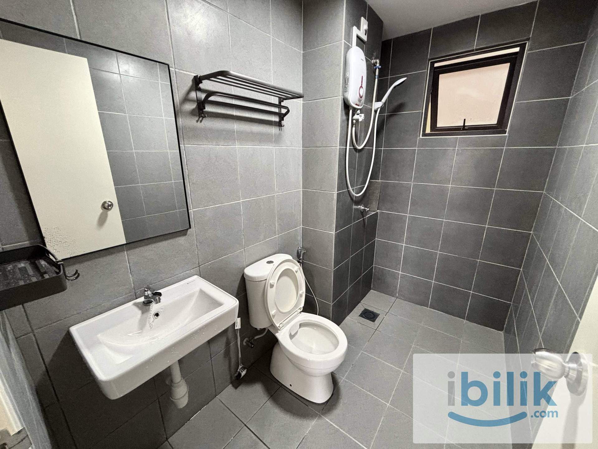 Vierra Residence, Bandar Kinrara/Bukit Jalil/OUG 🛀🛀PRIVATE BATHROOM 😱😱 🔥Fully Furnished - Image 10