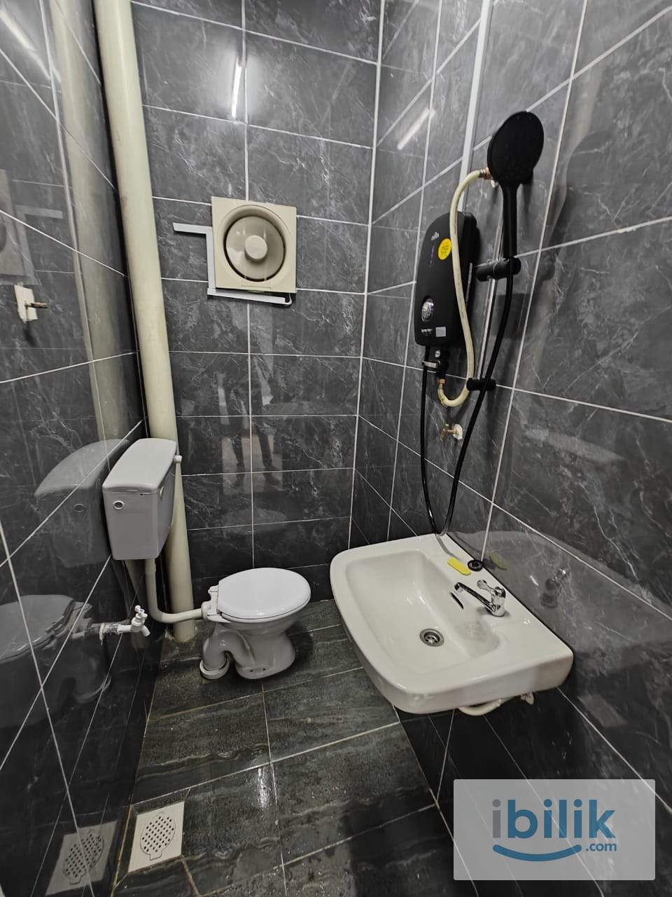 😍 COZY SINGLE ROOM 😍 | 🚇 5 MINS WALK TO LRT PUCHONG PERDANA 🚇 | 👩‍💻 WORK FROM HOME FRIENDLY! 🧑‍💻 - Image 5