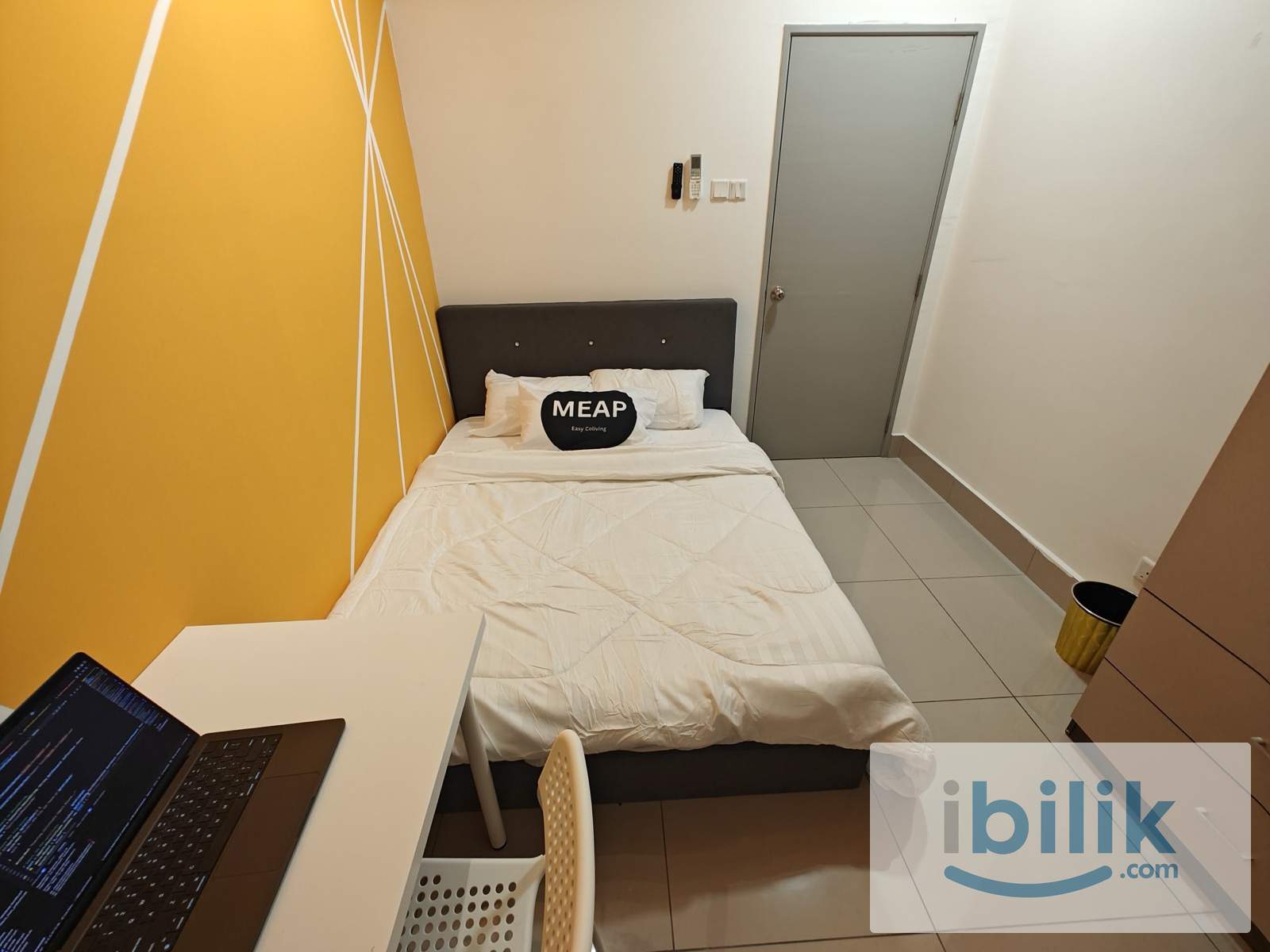 👑 LUXURY MASTER ROOM | 10 MINS WALK TO LRT SALAK SELATAN | WORK FROM HOME FRIENDLY! - Image 2