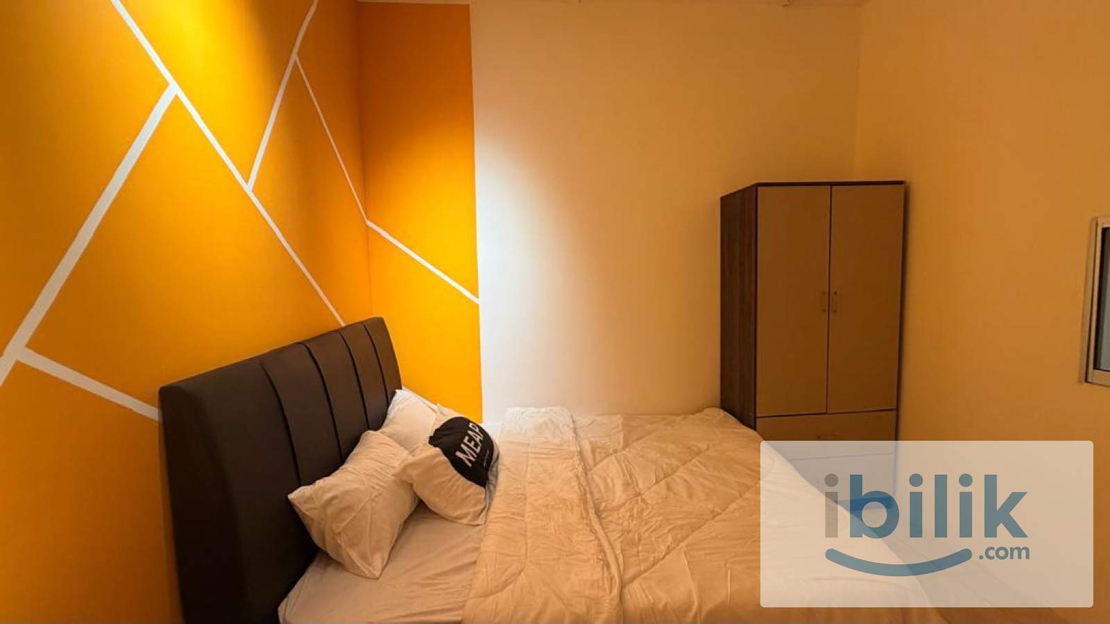 🔥 PREMIUM QUEEN ROOM 🔥 / WORK FROM HOME FRIENDLY! / TIARA SENDAYAN - Image 3