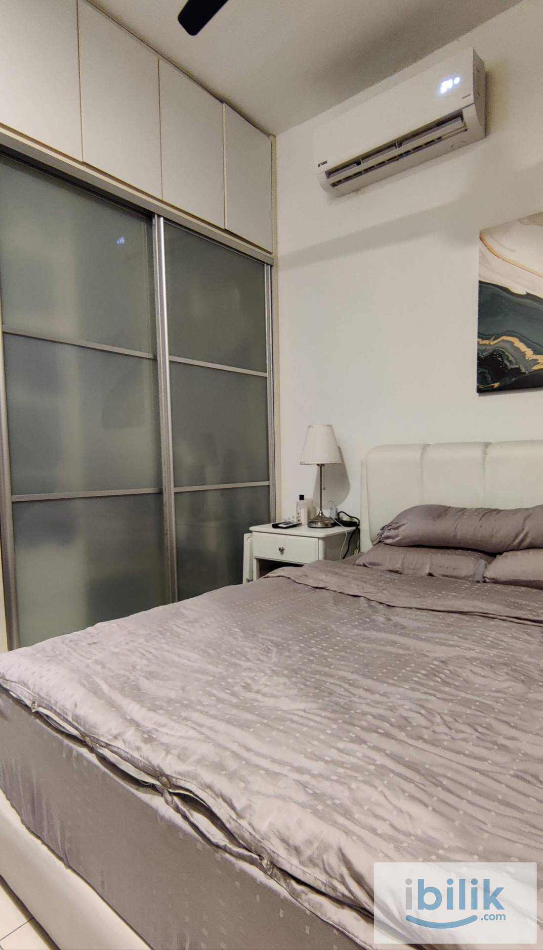 [Master Bedroom] Fully Furnished 2+1 Condo with Home Office | 2km to Hextar World, IKEA, The Curve - Image 7