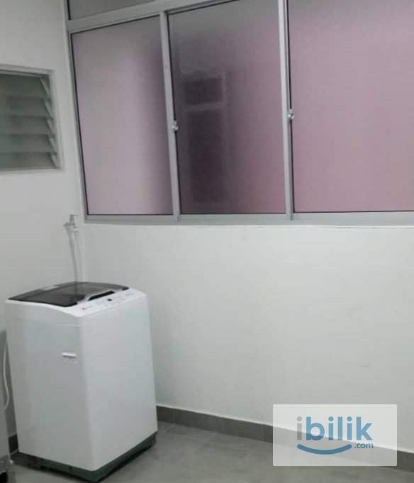 Room Medium - Image 6