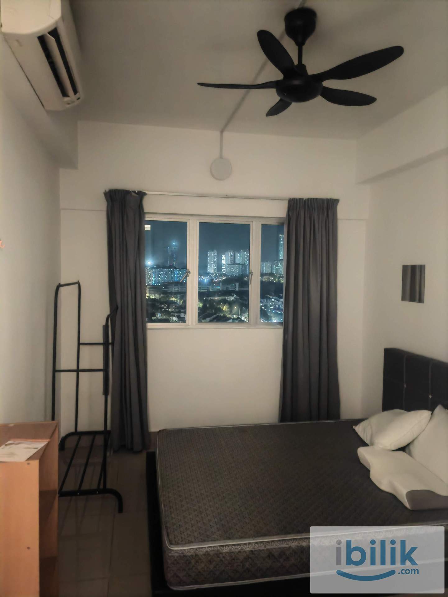 Room Medium - Image 7