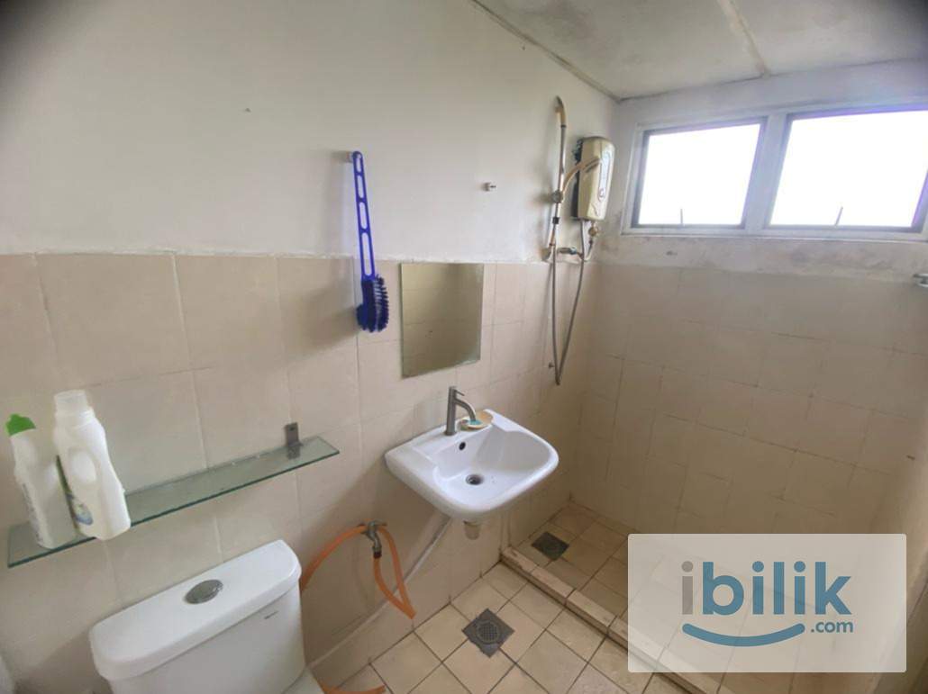 Single room , near MRT SURIAN , IOI DAMANSARA , DATARAN SUNWAY - Image 1